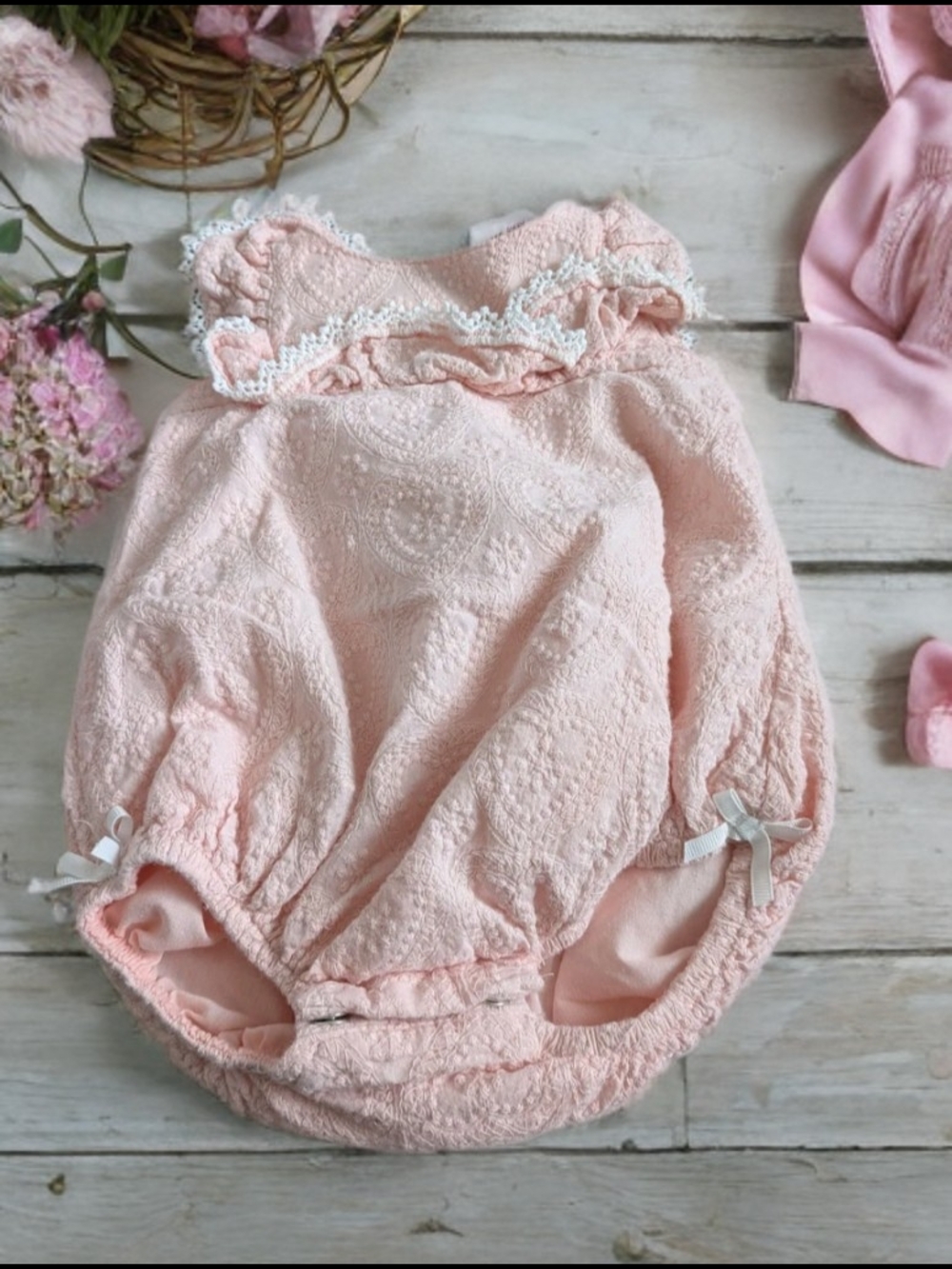 Catherine Malandrino Pink Textured Romper with Lace Trim Size 3/6 Months